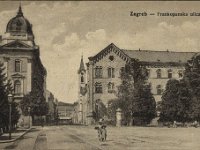 Frankopanska ulica oko 1905. godine A  Zagreb : Frankopanska ulica.   ImpresumS. l. : S. n., [1921]. Materijalni opis1 razglednica : tisak ; 9 x 14 cm. Vrstavizualna građa • razglednice ZbirkaGrafička zbirka NSK • Zbirka razglednica Formatimage/jpeg PredmetZagreb –– Frankopanska SignaturaRZG-FRA-2 Obuhvat(vremenski)20. stoljeće NapomenaRazglednica je putovala 1921. godine. PravaJavno dobro Identifikatori000952491 NBN.HRNBN: urn:nbn:hr:238:866483   Izvor: Digitalne zbirke Nacionalne i sveučilišne knjižnice u Zagrebu